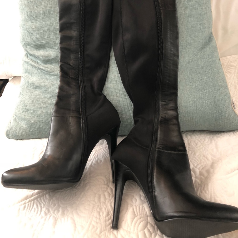 Colin Stuart Over the Knee Boots.